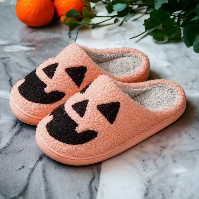 Neuvo™ - Cozy Pumpkin Slippers